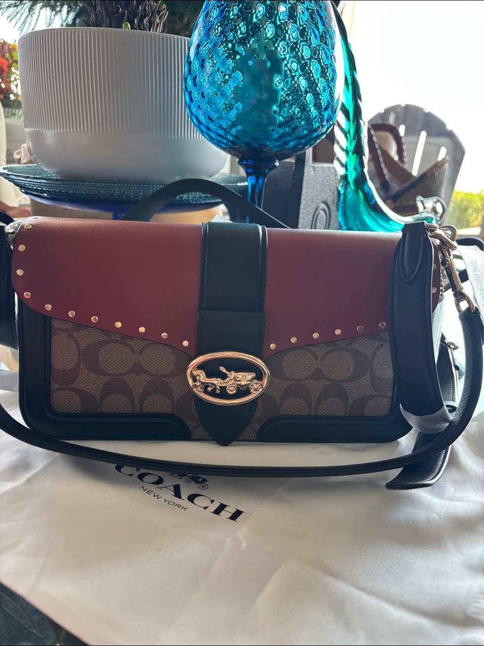 Coach Signature Shoulder Bag with Terracotta and Black Leather Accents - Picture 11 of 12